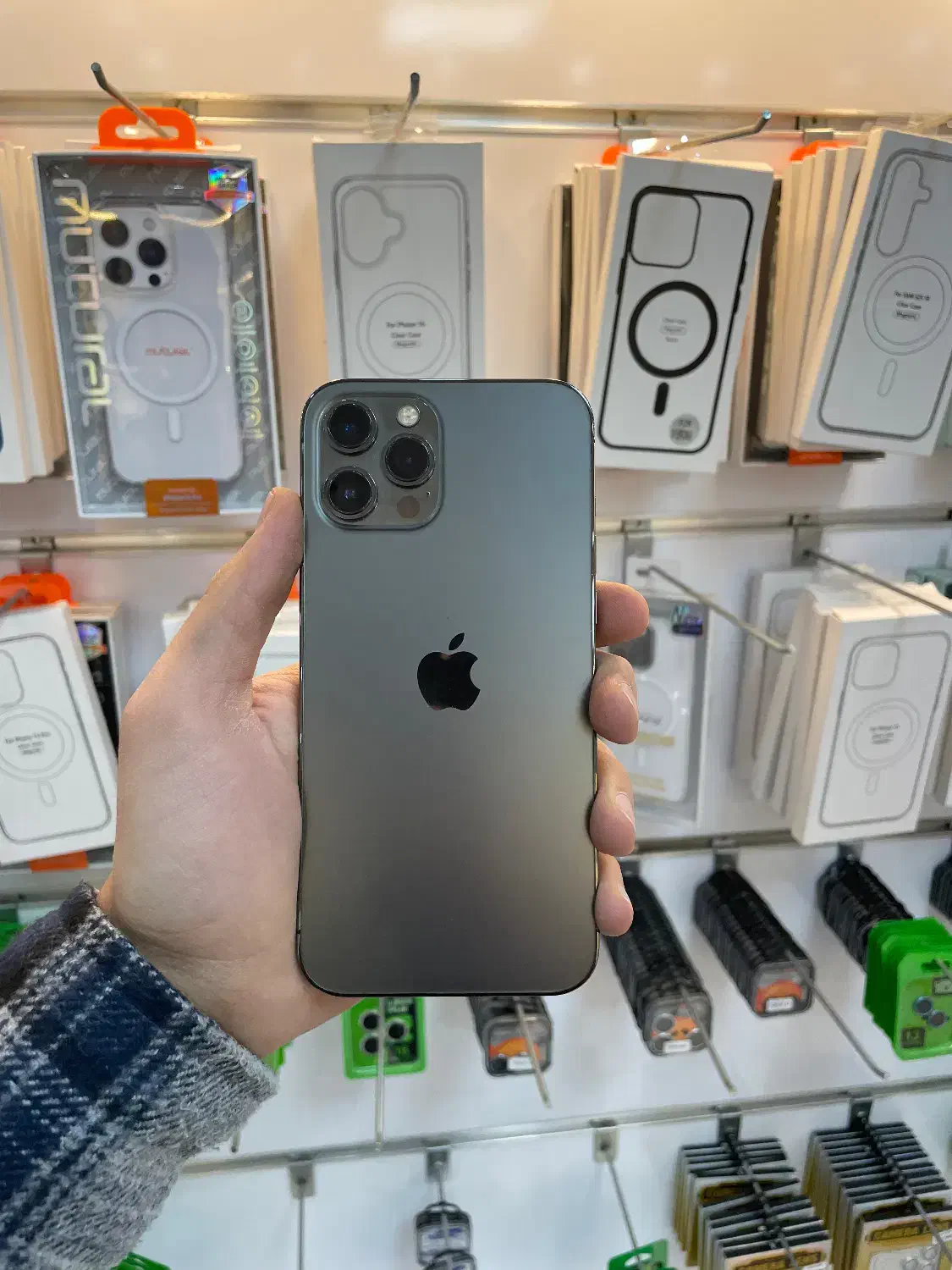 آیفون 12promax|موبایل|کرج, اصفهانی‌ها|دیوار