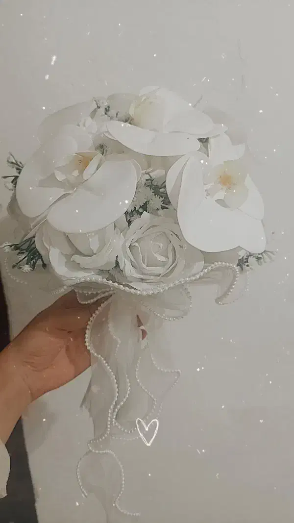 گل عروس|گل مصنوعی|زابل, |دیوار