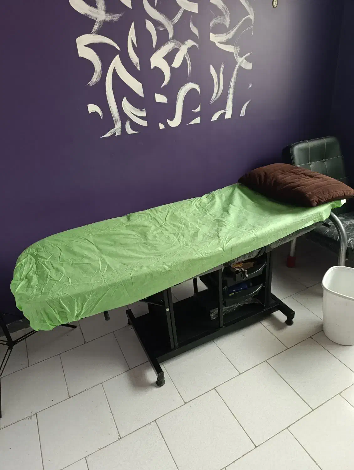 تخت ۴ تیکه تاتو و ماساژ|آرایشگاه و سالنهای زیبایی|محمدشهر, محمدشهر|دیوار