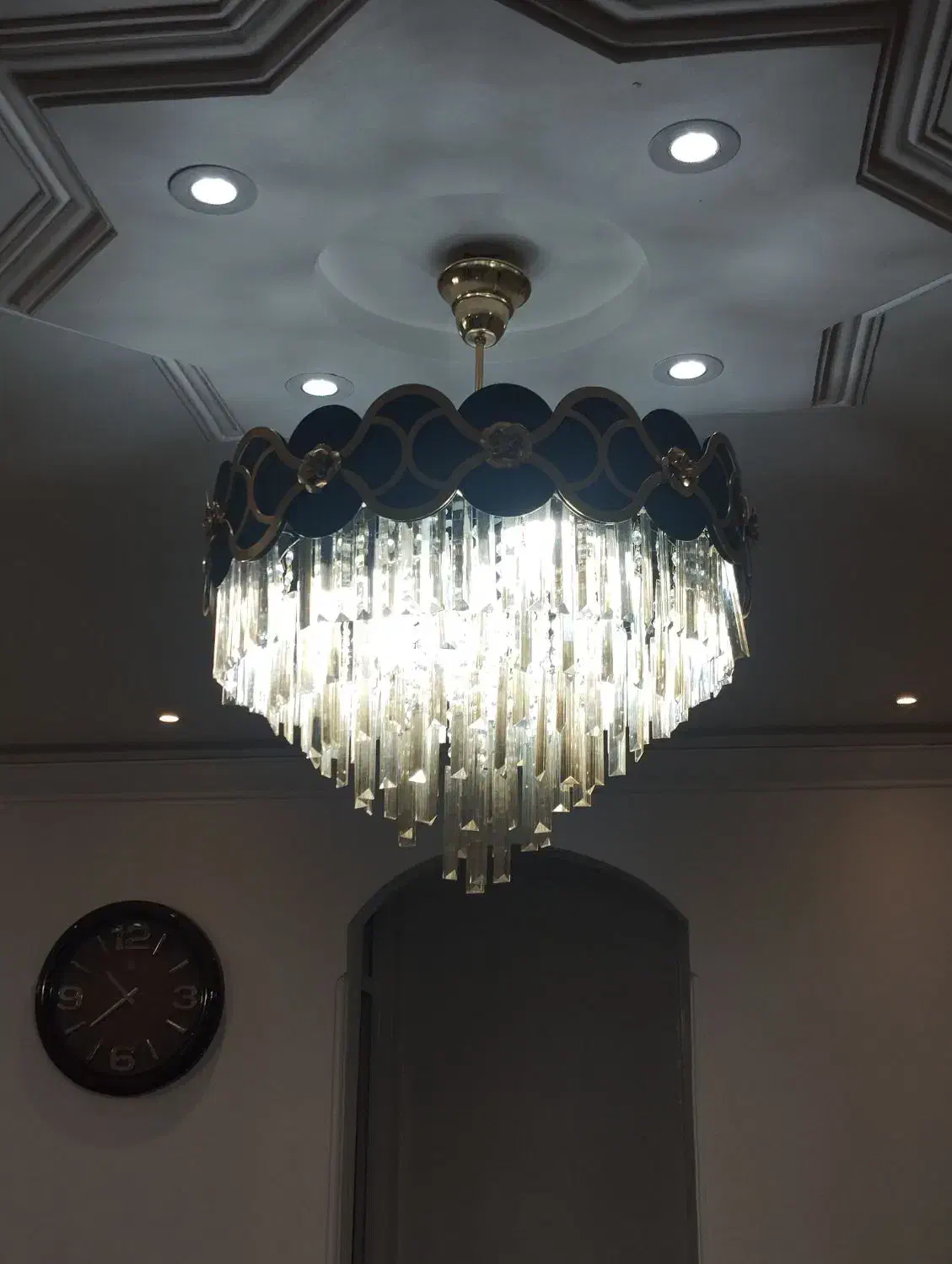 لوستر|لوستر و چراغ آویز|لالجین, |دیوار