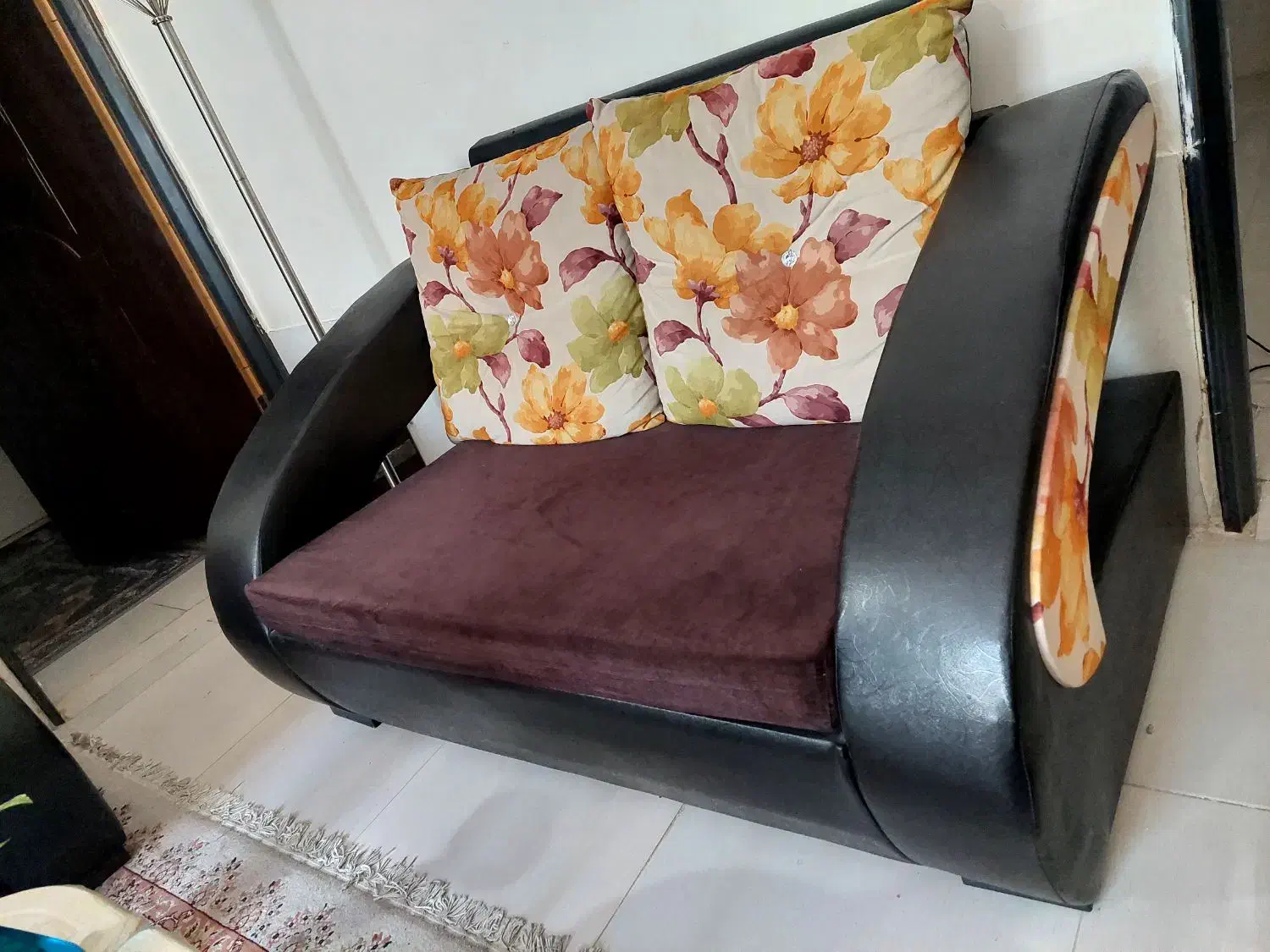 مبل ۷نفره|مبلمان خانگی و میز عسلی|جهرم, |دیوار