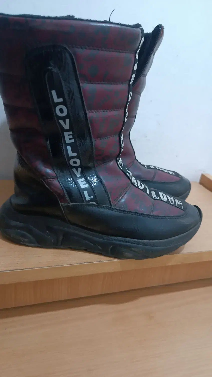 پوتین دخترانه سایز۳۴|کفش و لباس بچه|ارومیه, |دیوار