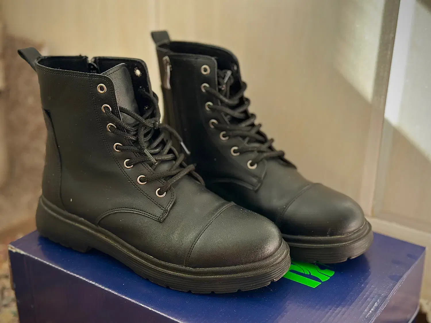 نیم بوت چرم|کیف، کفش، کمربند|اردکان, |دیوار