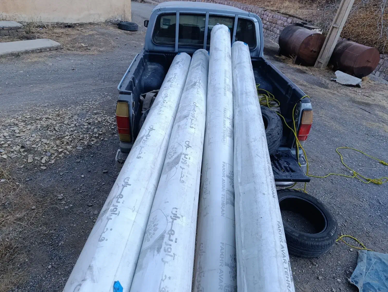 نایلون فخراور|ظروف نگهدارنده، پلاستیکی، یکبارمصرف|موچش, |دیوار