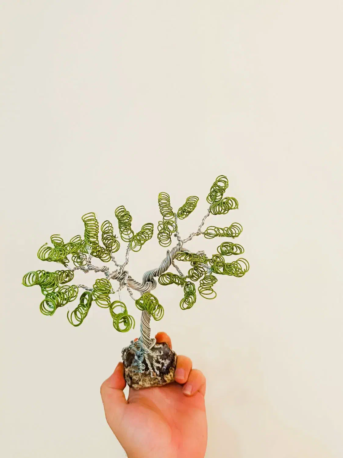 مجسمه سیمی درخت و سنگ عقیق سلیمانی|صنایع دستی و سایر لوازم تزئینی|محمدشهر, ولدآباد|دیوار