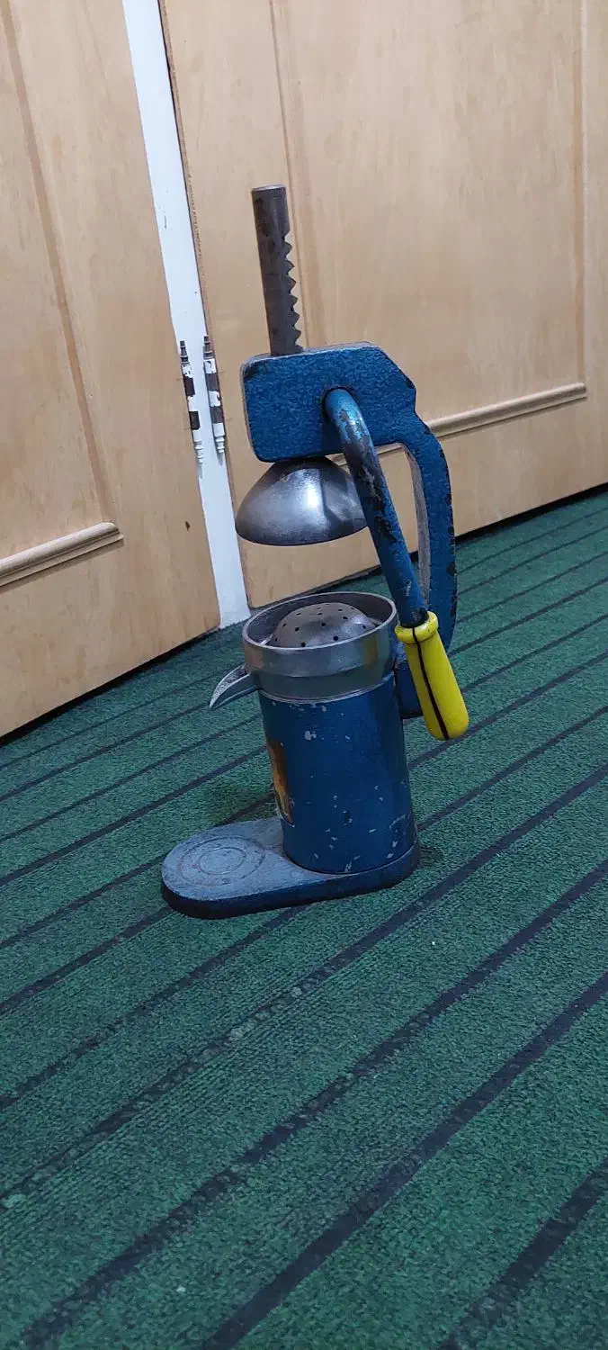 ابمیوه گیری دستی|آبمیوهگیر و آبمرکباتگیر|قم, نخودی|دیوار