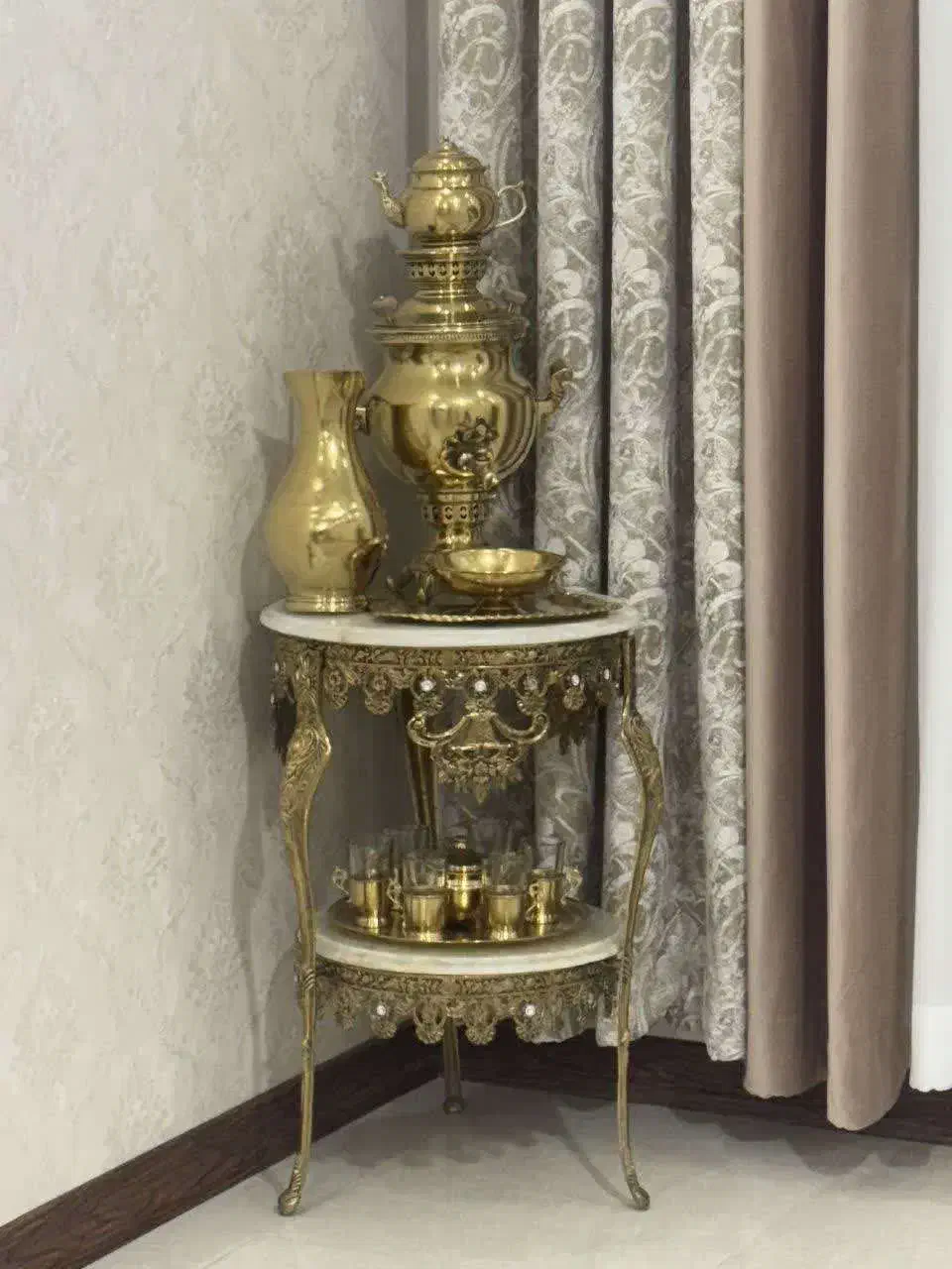 اینه  شمدان  تمام برنز   نو قوری سماور استکان|بوفه، ویترین، کنسول|گرمدره, |دیوار