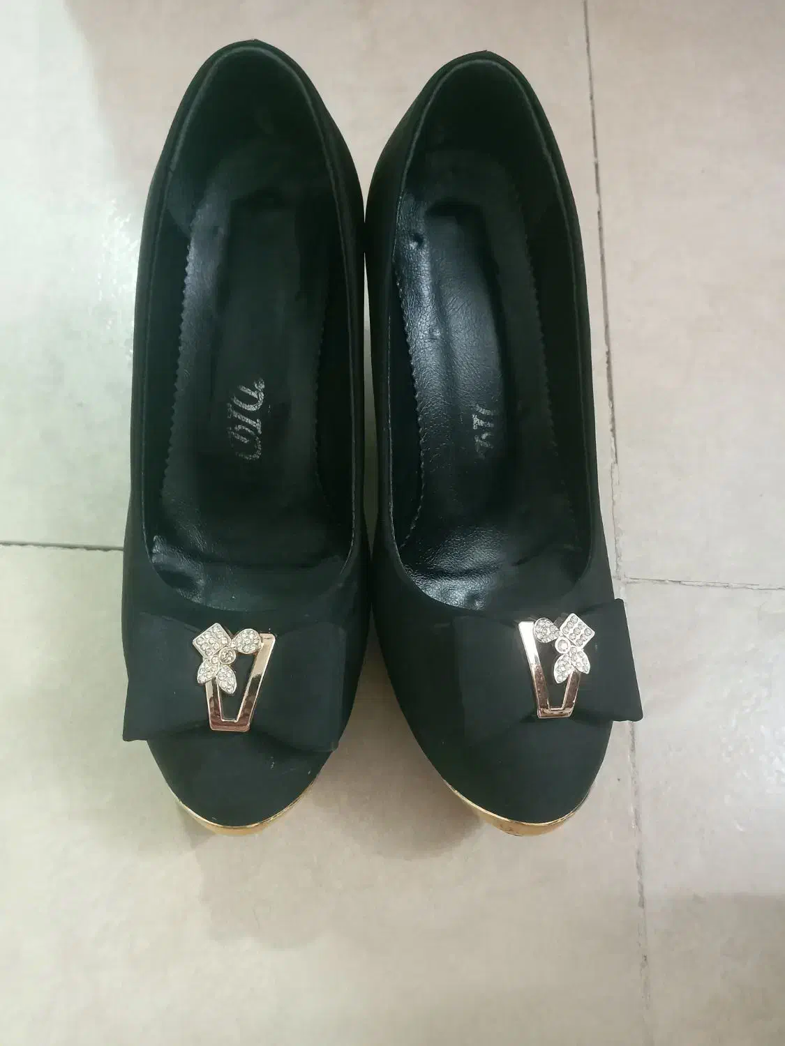 کفش مجلسی|کیف، کفش، کمربند|خرمآباد, |دیوار