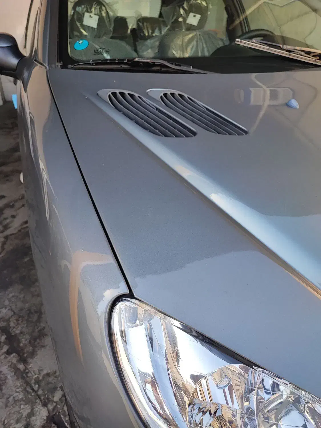 ۲۰۶ تیپ پنج تمام فابریک بدون آفتاب سوختگی|خودرو سواری و وانت|شیراز, سایت اداری|دیوار