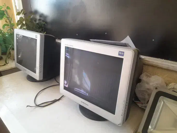 4 عدد مانیتور سامسونگ|قطعات و لوازم جانبی رایانه|تبریز, |دیوار