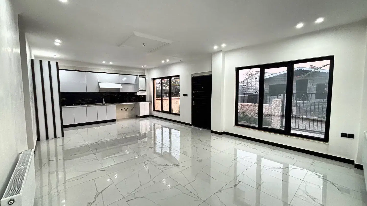 ویلا شهرکی با نگهبانی و سند تک برگ 150 متر|فروش خانه و ویلا|چاف و چمخاله, |دیوار