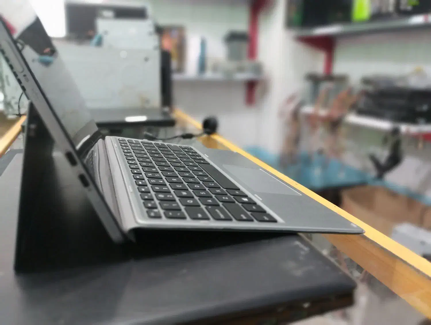 Dell 7210 تبلت شو حرفه ای|رایانه همراه|بجنورد, |دیوار