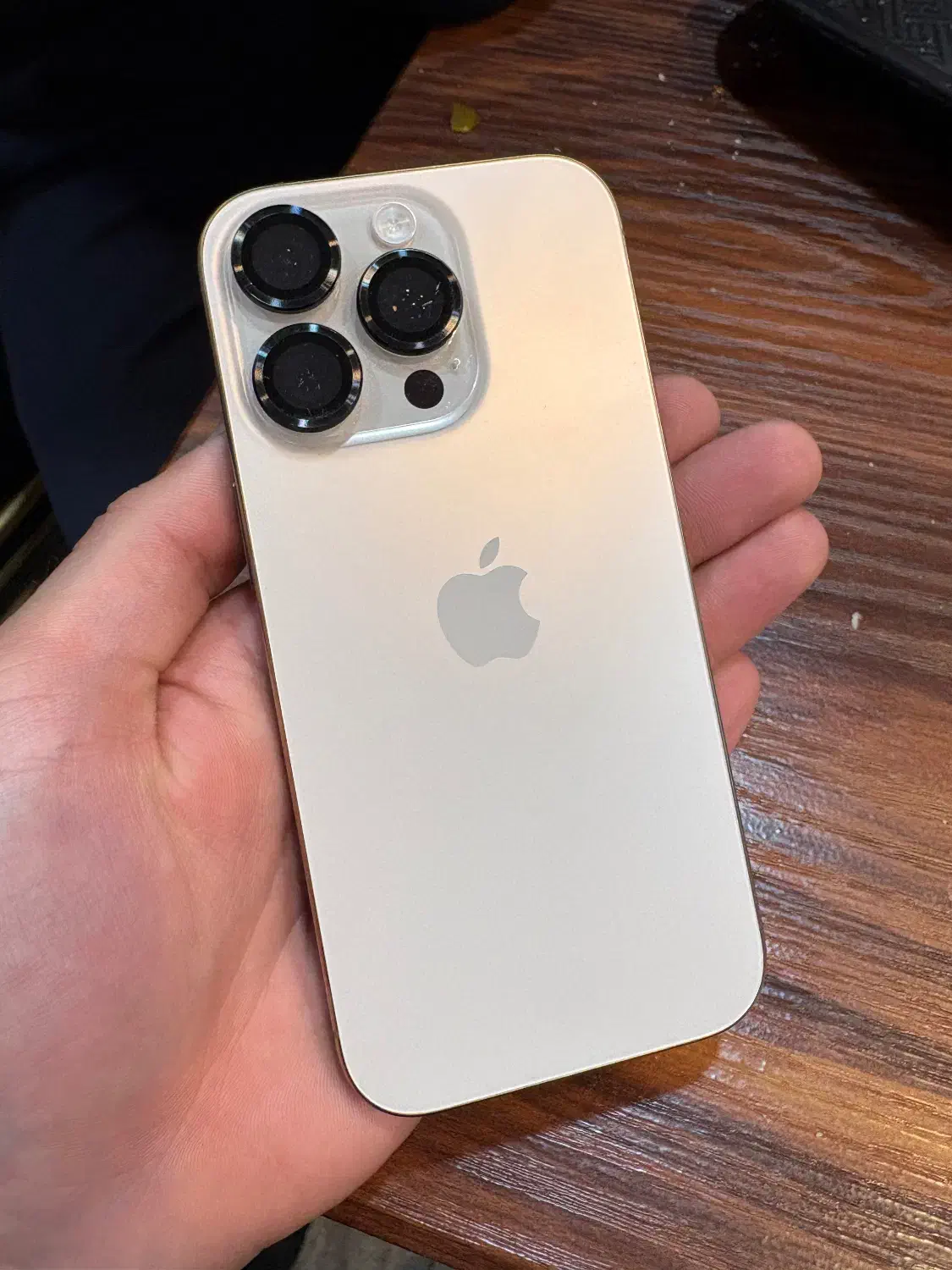 ایفون ۱۶ pro ریجستر|موبایل|ری, ولی آباد|دیوار