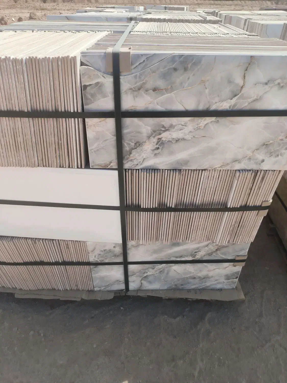 انواع و اقسام کاشیهای شرینکی فله و برشی|مصالح و تجهیزات ساختمان|اردکان, |دیوار