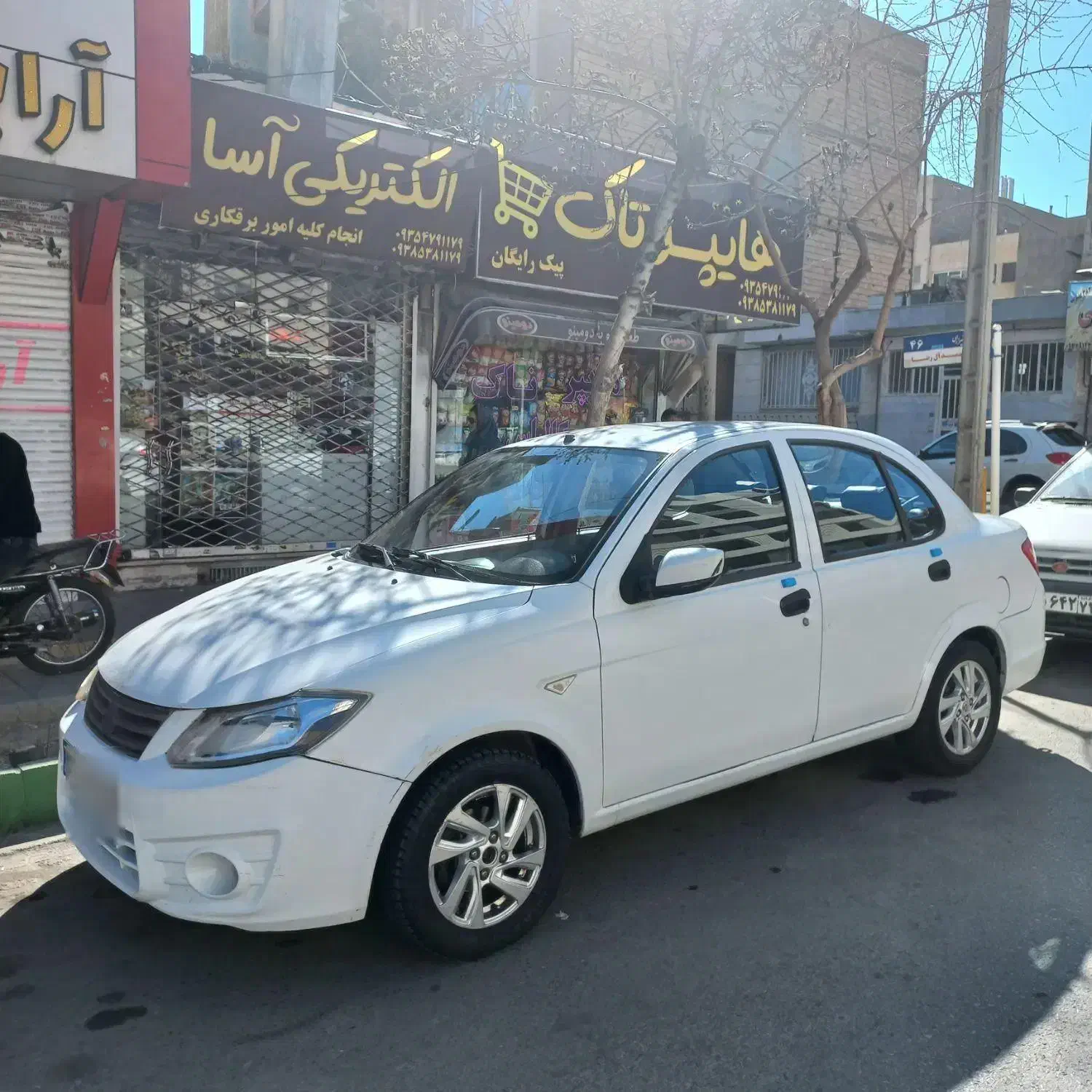 ساینا مدل ۹۷|خودرو سواری و وانت|مشهد, هفت تیر (نه دره)|دیوار