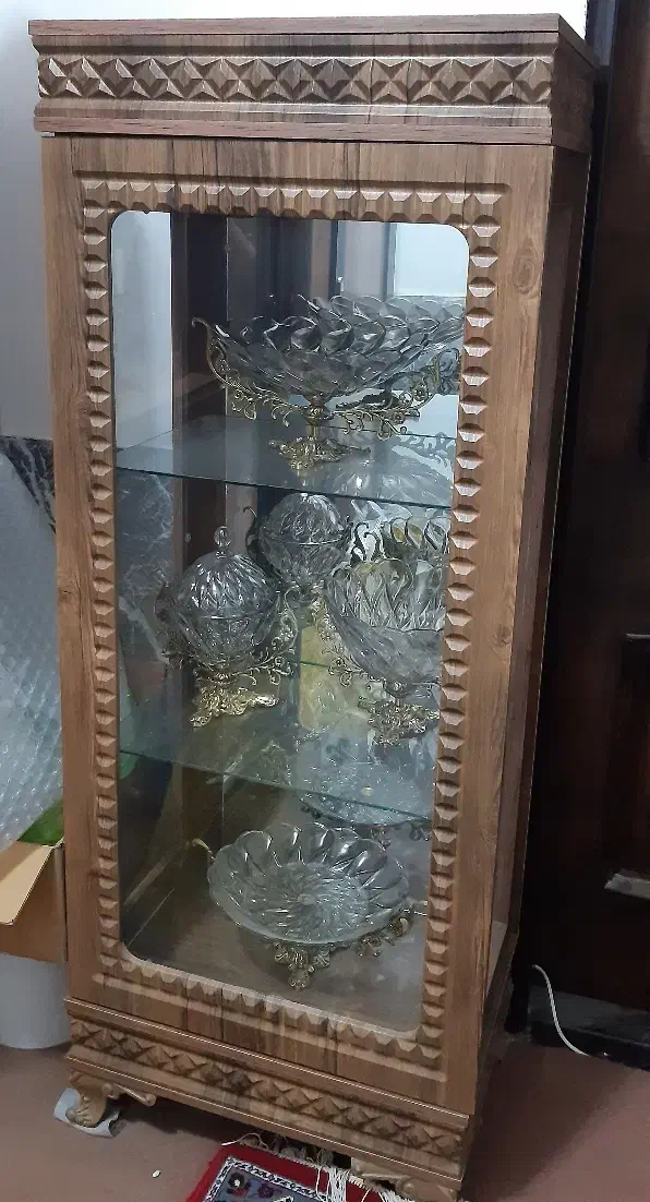 بوفه کاملا سالم|بوفه، ویترین، کنسول|شهرکرد, |دیوار