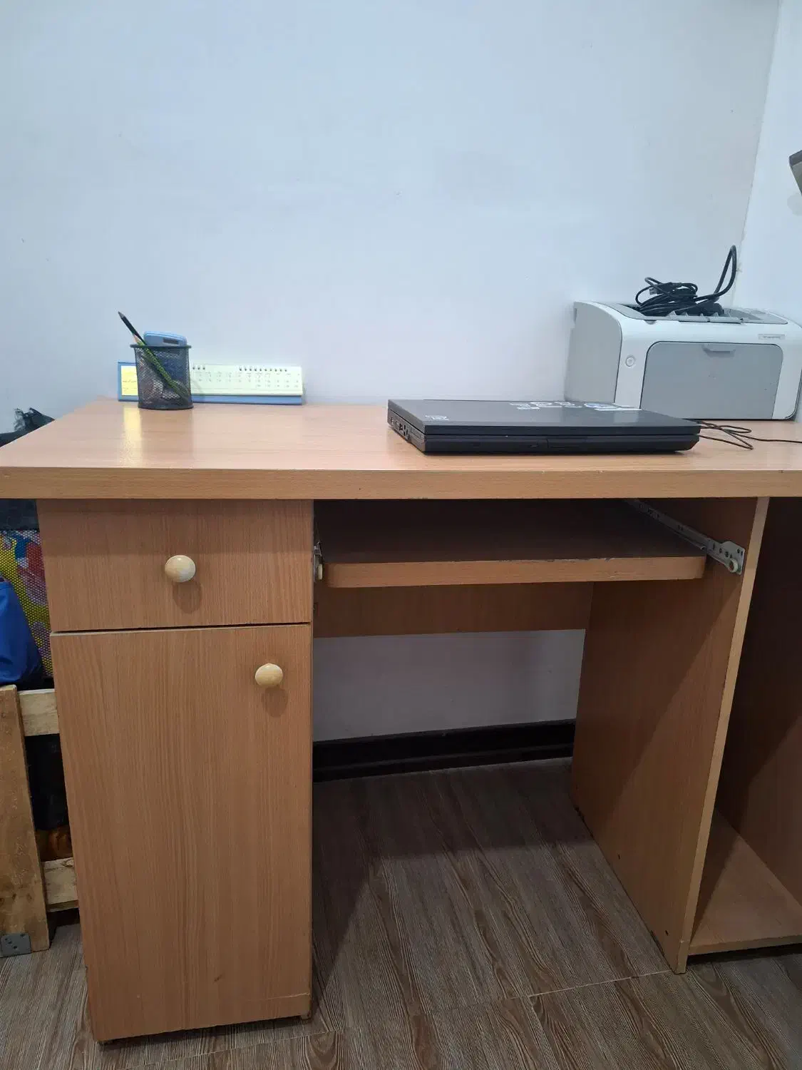 میز کامپیوتر|میز تحریر و کامپیوتر|برخوار, |دیوار