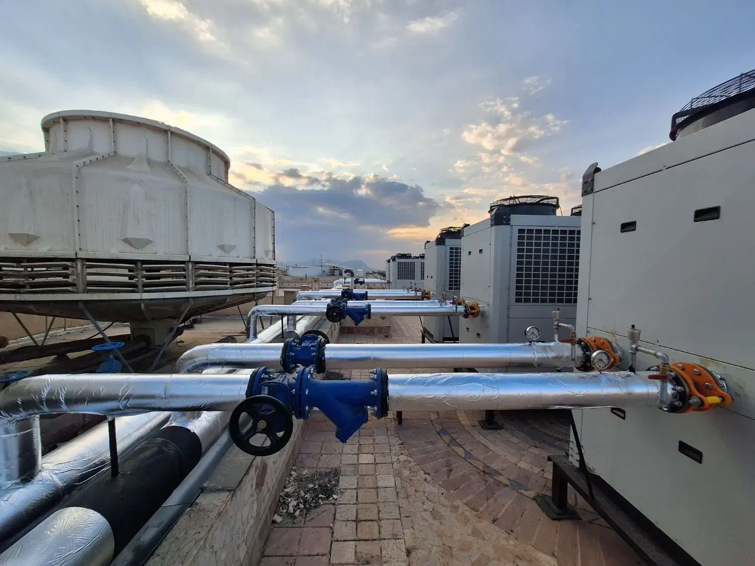 بنای کاشی کاری دیوار چینی عایق کاری حرارتی|خدمات پیشه و مهارت|لردگان, |دیوار