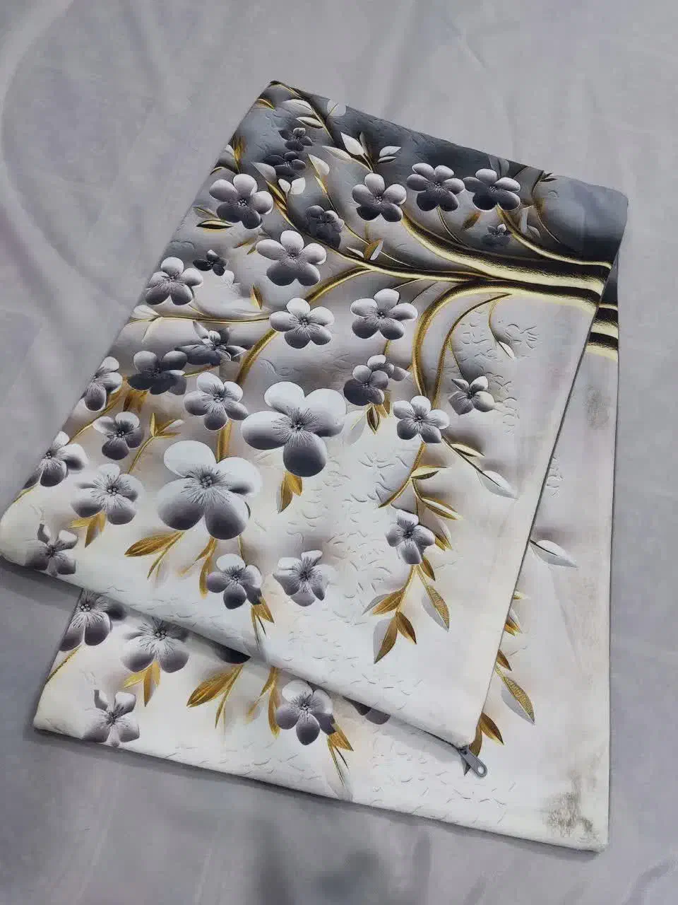 روبالشتی سه بعدی درجه یک|رختخواب، بالش، پتو|قم, علی آباد سعدگان|دیوار