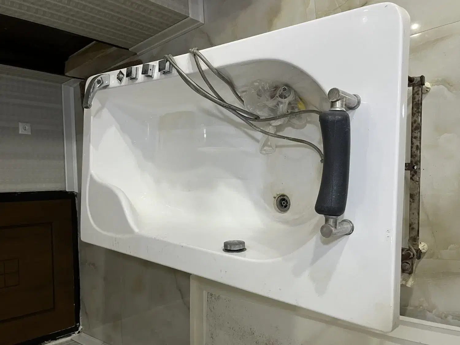 وان حمام|لوازم حمام|فولادشهر, B4|دیوار