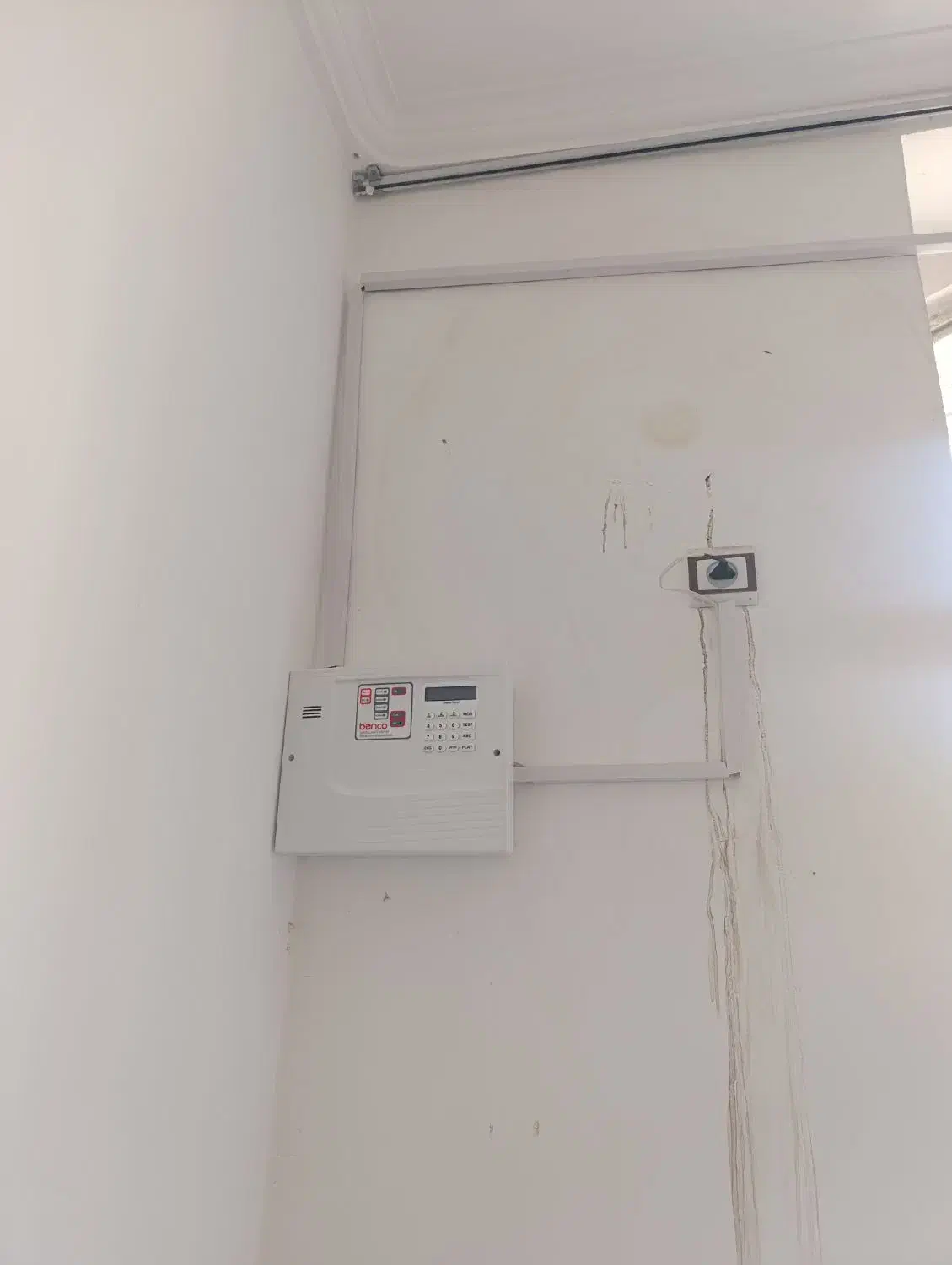 فروش ونصب دوربین مدار بسته،دزدگیر و جک پارکینگ|دوربین مداربسته|داراب, |دیوار