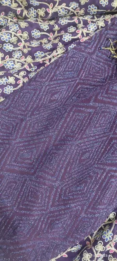 لباس محلی زیبا و تمیز|لباس|شیراز, میانرود|دیوار