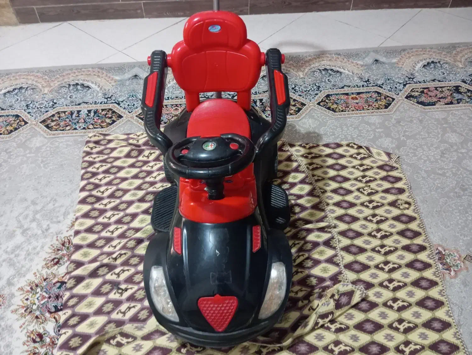 چرخ کودک|کالسکه و لوازم جانبی|مشکیندشت, |دیوار