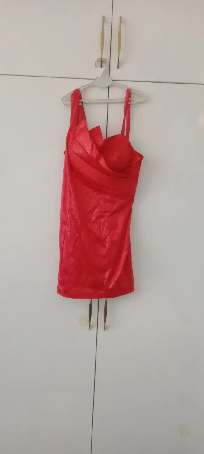 لباس مجلسی زنانه|لباس|گلبهار, شهر جدید گلبهار|دیوار