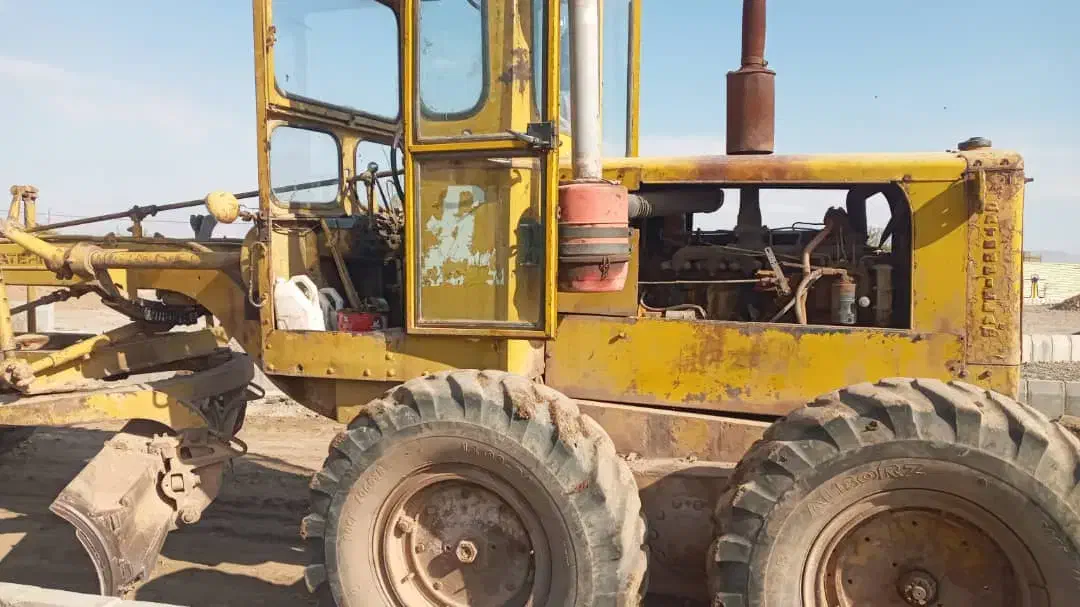 گریدرکاترپیلار۱۲ ای|خودرو سنگین|تهران, جنت‌آباد مرکزی|دیوار