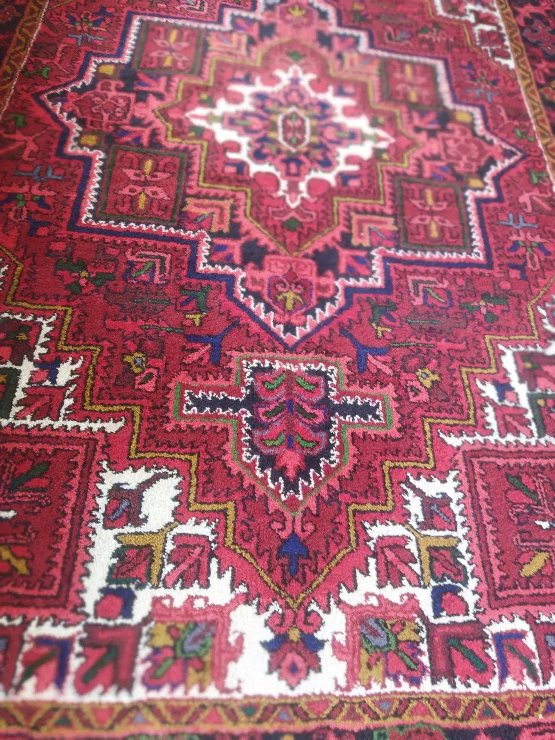 فرش چشمزان|فرش|اهر, |دیوار