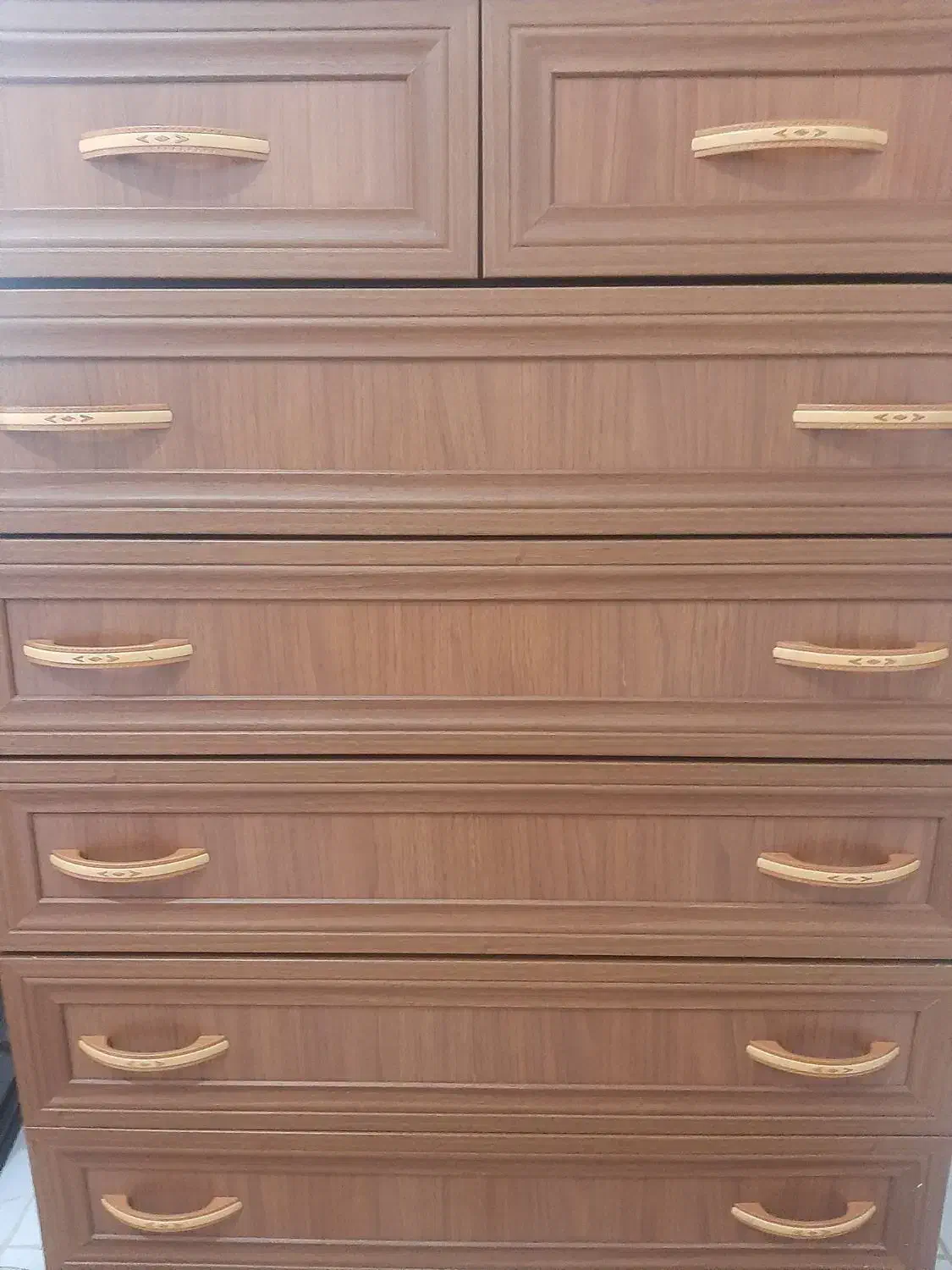 کمد دراور|جاکفشی، کمد، دراور|بومهن, |دیوار