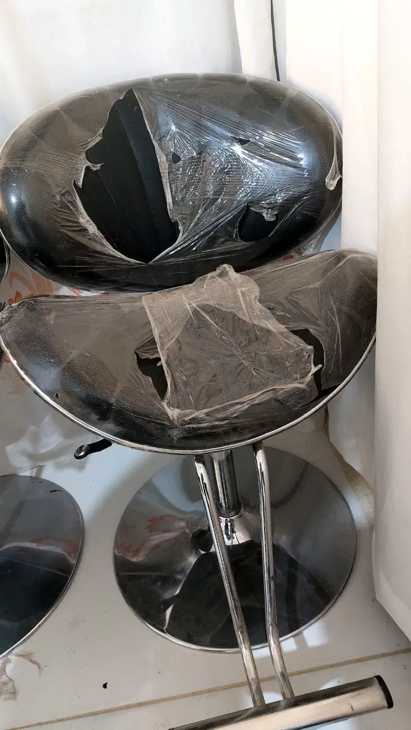 صندلی و سرشور آرایشگاه|آرایشگاه و سالنهای زیبایی|سرخه حصار, |دیوار