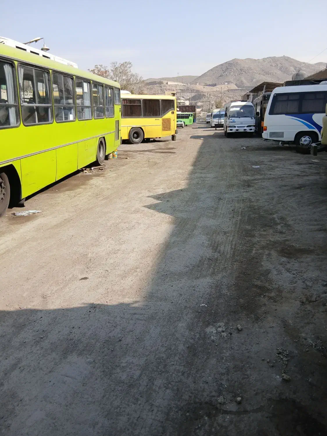 استخدام یک نفر اهنگر و باطریساز  اتوبوس و کامیون|استخدام صنعتی، فنی، مهندسی|تهران, شهرک رضویه|دیوار