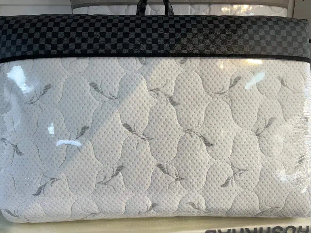 روتختی . تشک . پتو . بالش . حوله|رختخواب، بالش، پتو|کرمان, |دیوار