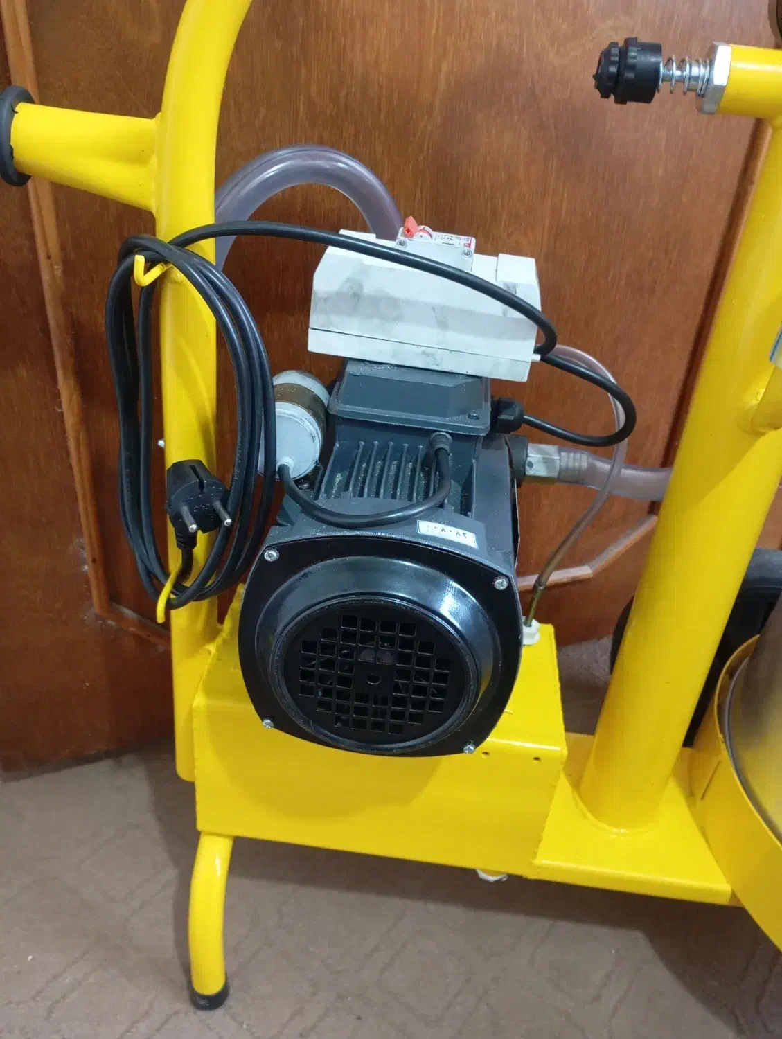 دستگاه شیردوش|لوازم جانبی حیوانات|تنکابن, |دیوار