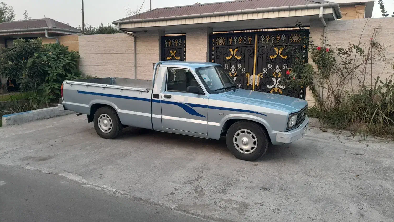 وانت مزدا کارا ۲۰۰۰ میتسوبیشی مدل ۹۷ بی ضربه درحد|خودرو سواری و وانت|لنگرود, |دیوار