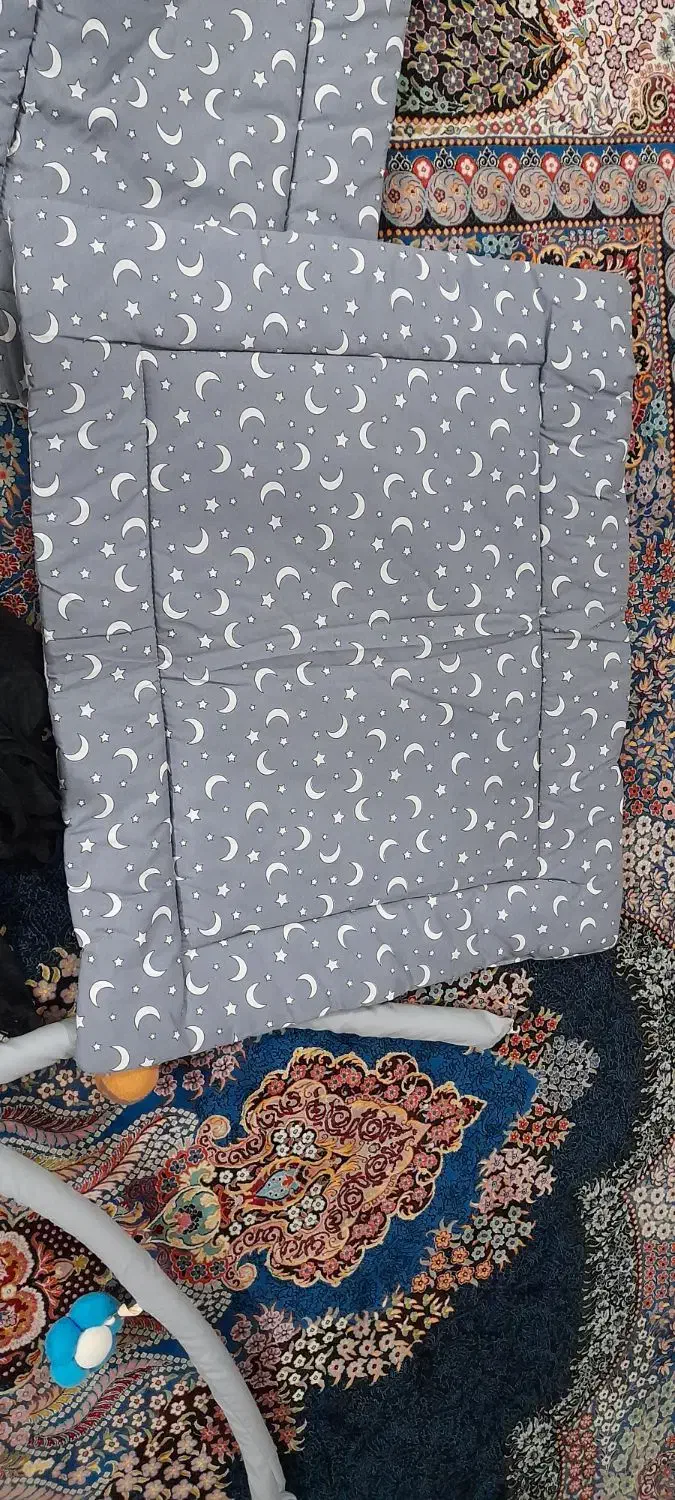 تشک|تشک تختخواب|مشهد, هفده شهریور|دیوار