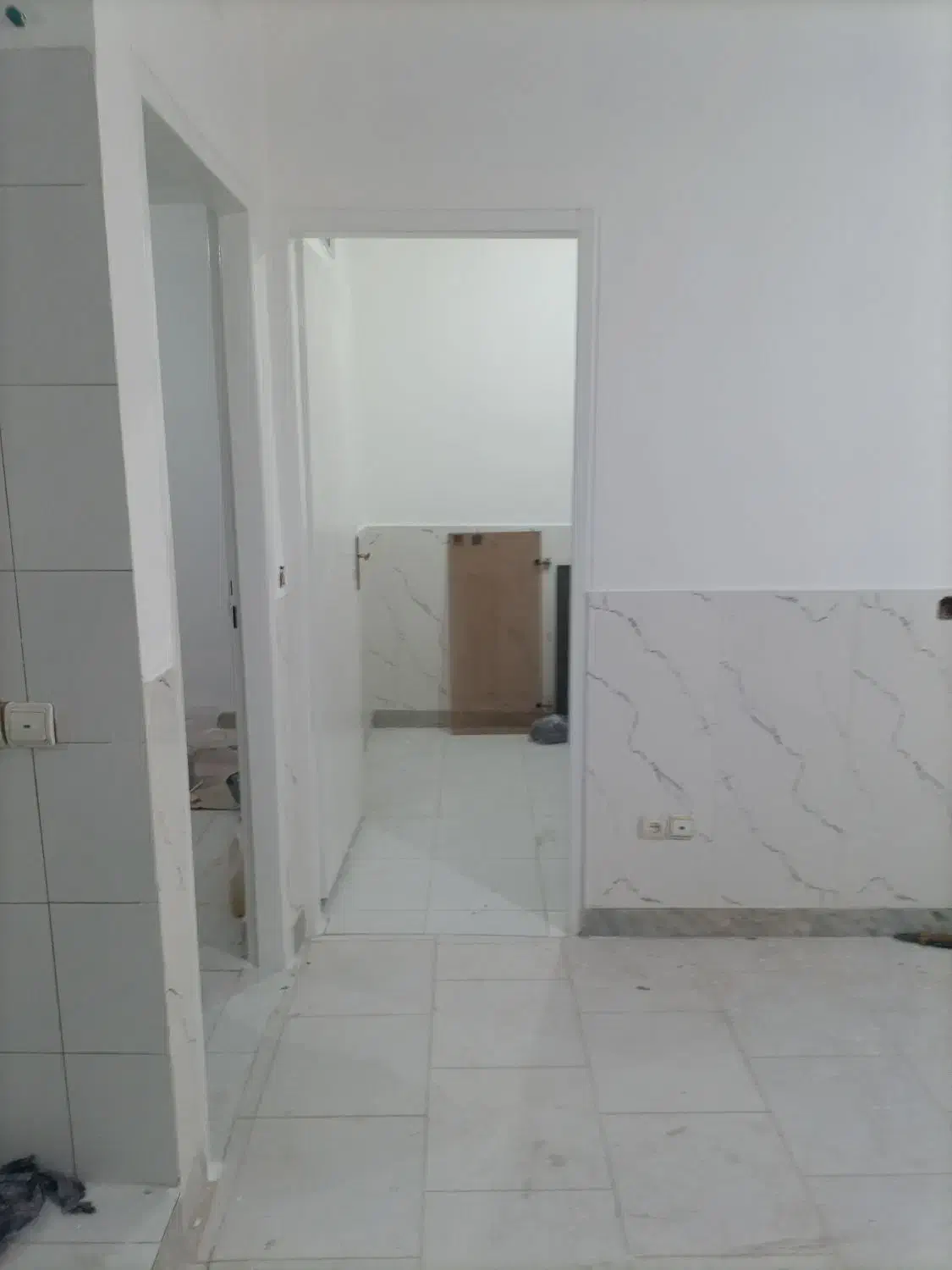 ۸غربی قدیم طبقه اول سمت خیابان ۷۵|اجارهٔ آپارتمان|فردیس, فردیس|دیوار