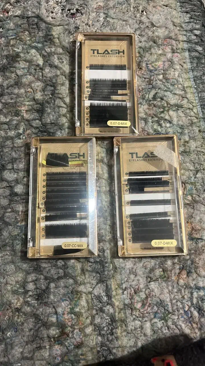 ۳ پالت مژه اکستنشن|آرایشی، بهداشتی، درمانی|فولادشهر, B8|دیوار