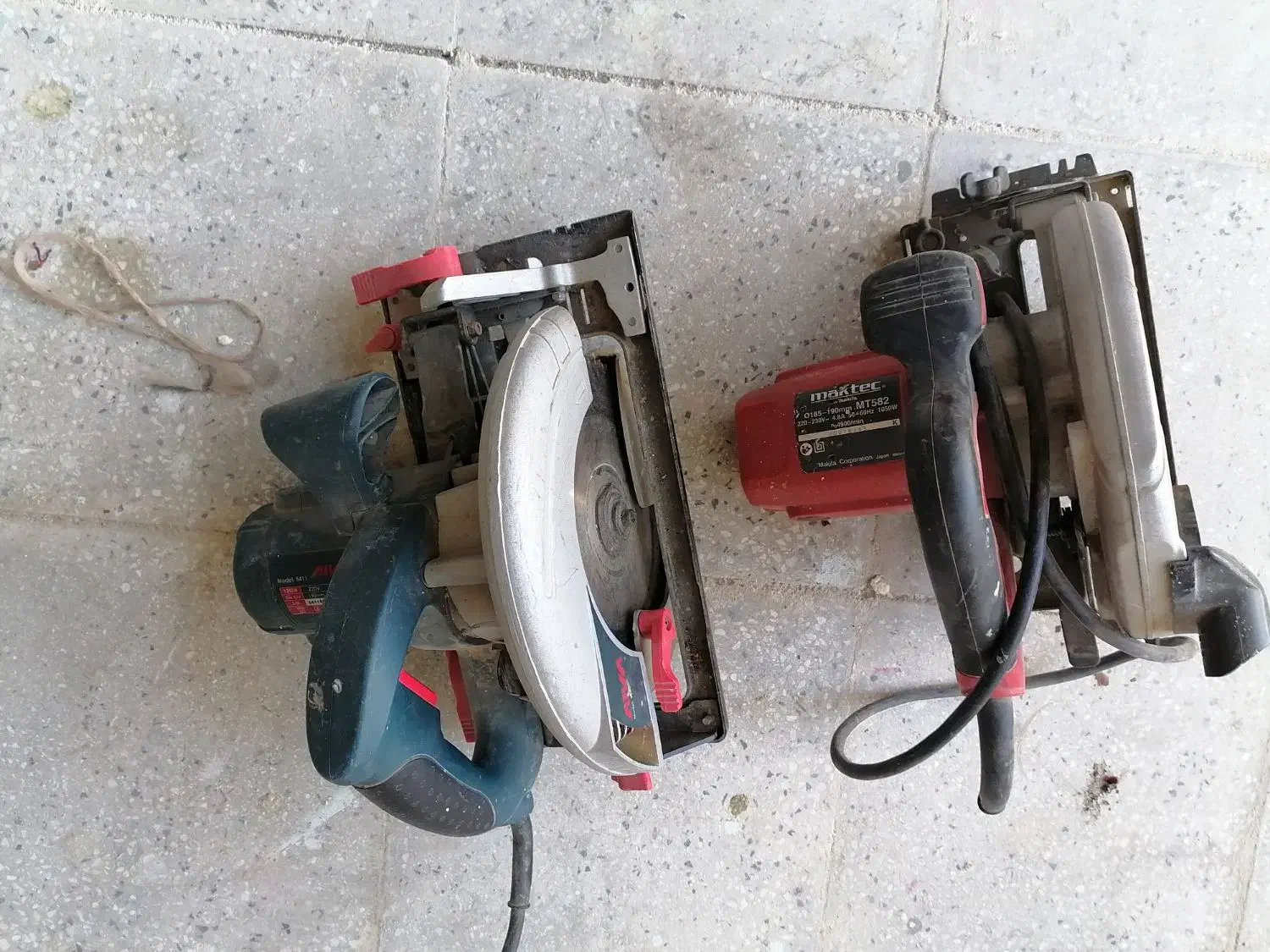 فارسی بر|ابزارآلات|بروجرد, |دیوار