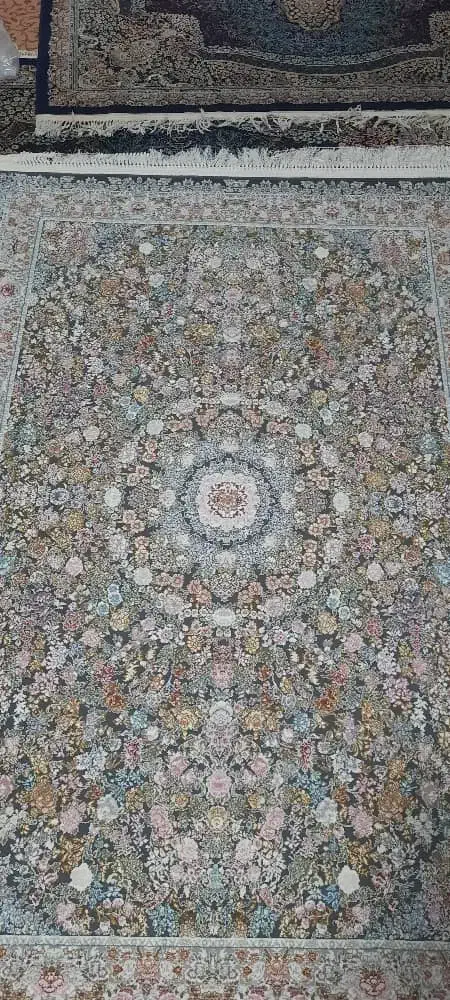 فرش نونو|فرش|شاهین‌شهر, شهرک گلدیس|دیوار