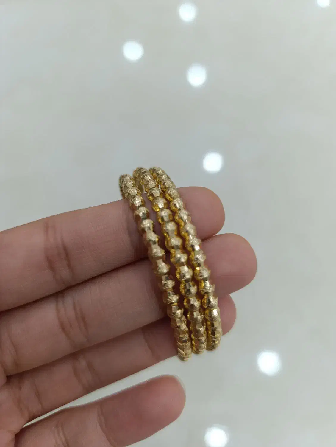 النگو|جواهرات|رودخانه, |دیوار