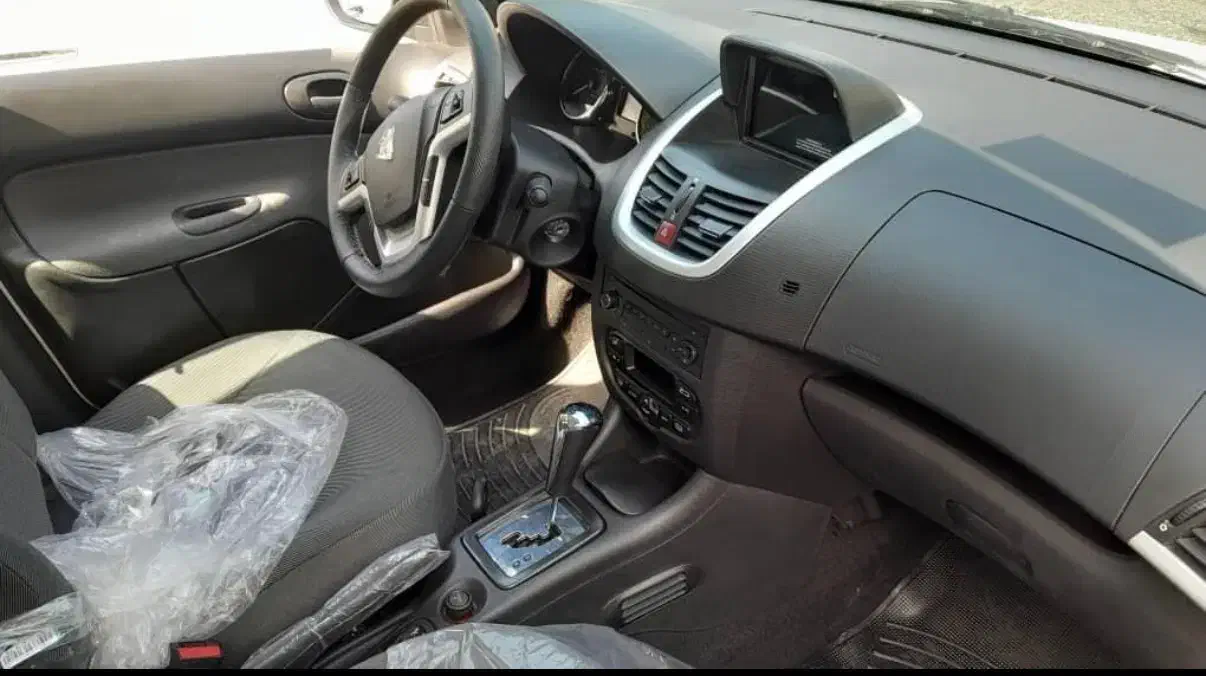 پژو ۲۰۷ پاناراما TU5p اتومات (فقط اقساطی)|خودرو سواری و وانت|تهران, باغ فیض|دیوار