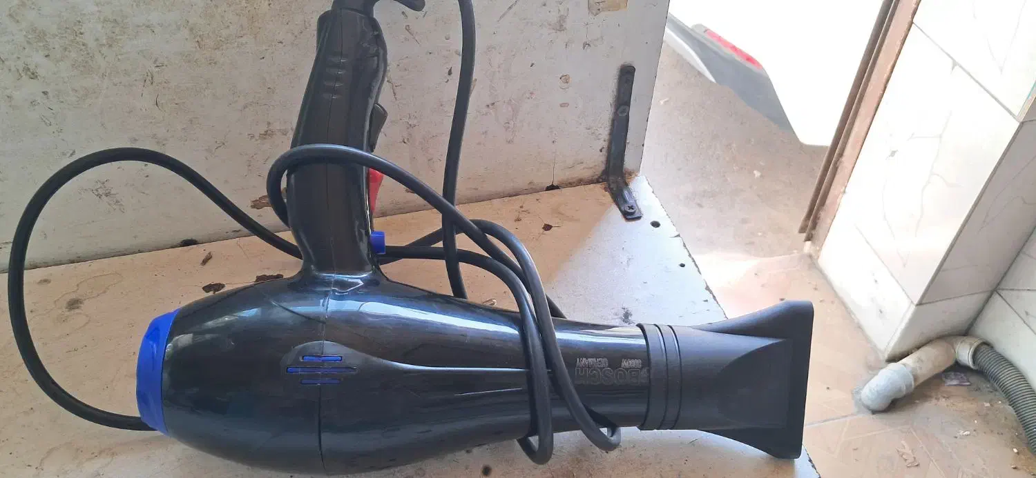 سشوار نو اصلآ استفاده نشده موتور بزرگ پرقدرت|آرایشی، بهداشتی، درمانی|الوند, |دیوار