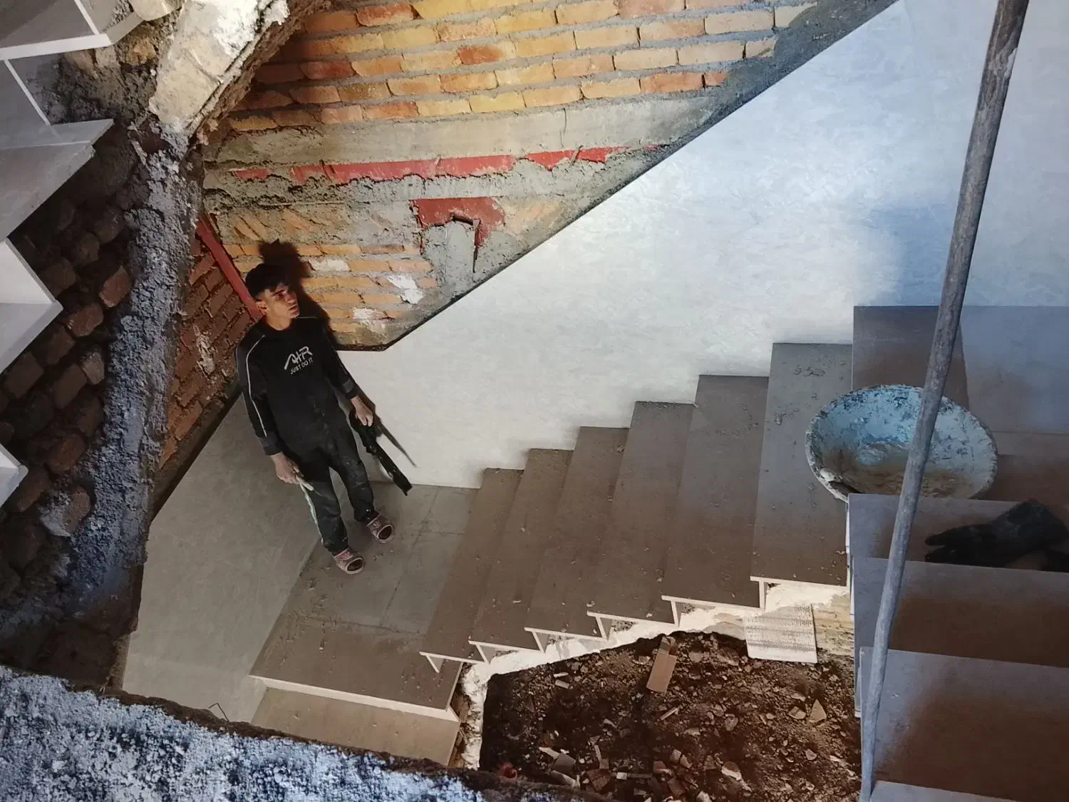 پذیرش‌کاشی‌کاری|استخدام معماری، عمران و ساختمانی|بروجرد, |دیوار