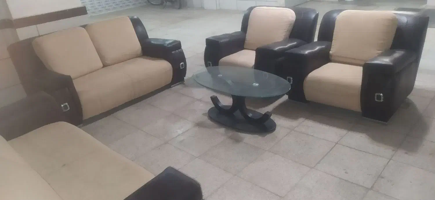 مبل و لوازم منزل|مبلمان خانگی و میز عسلی|همدان, |دیوار