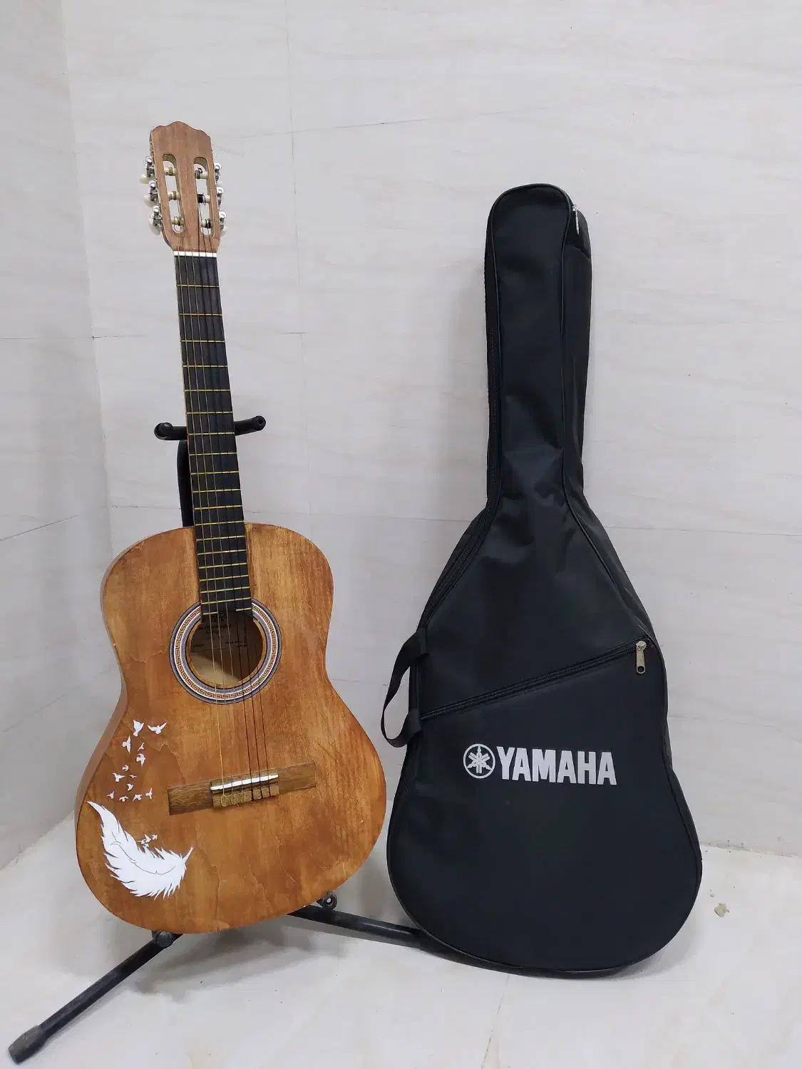 گیتار نو و کارکرد با کیف هدیه|گیتار، بیس، امپلیفایر|بجنورد, |دیوار