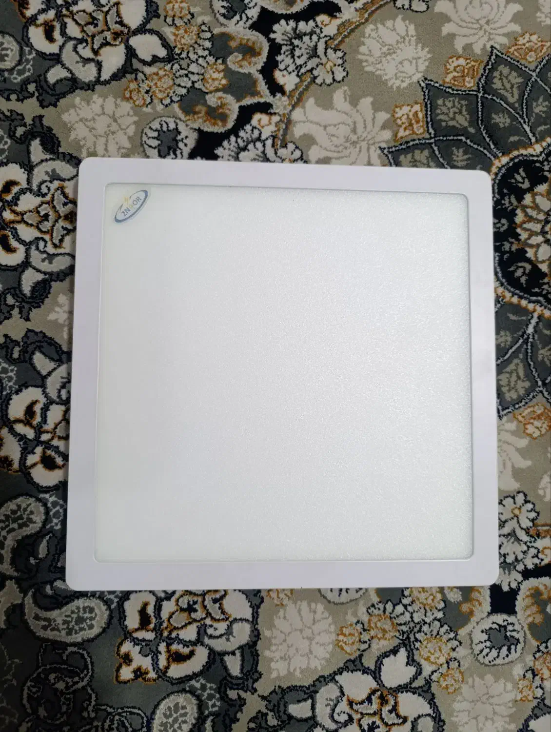 لامپ LEDروکار رنگ مهتابی سالم|لامپ و چراغ|اسلام‌شهر, شهرک واوان|دیوار