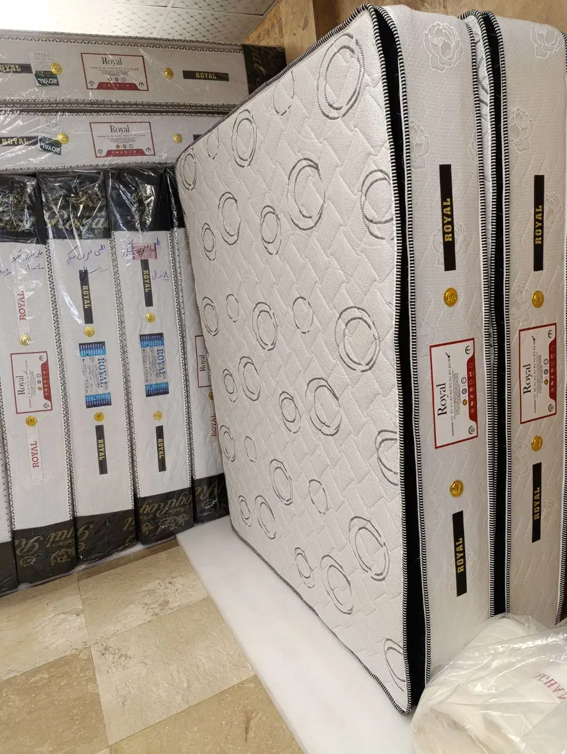 تشک خوشخواب رویال|تشک تختخواب|تهران, نیروی هوایی (پیروزی)|دیوار