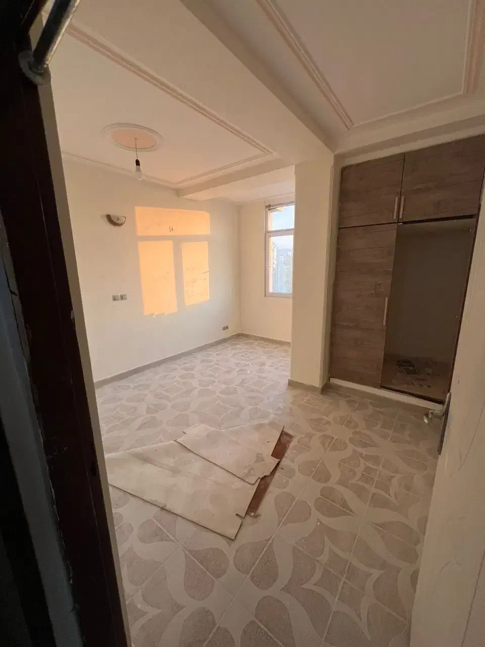 فروش سه خواب میدان ساعت جم|فروش آپارتمان|جم, |دیوار